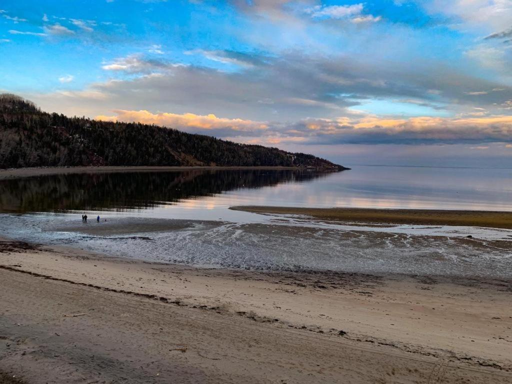 Motel De L'Anse A L'Eau Tadoussac Buitenkant foto