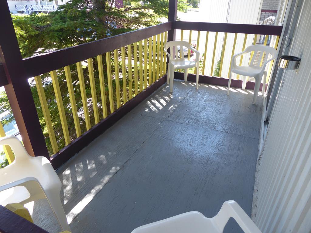 Motel De L'Anse A L'Eau Tadoussac Kamer foto